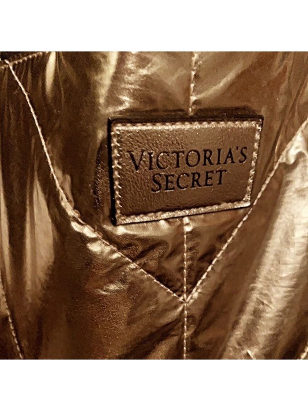VS PINK rose gold Chevron tote bag - Picture 8 of 9